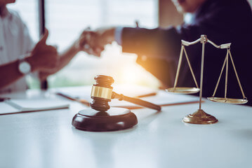 Privatdetektiv & Detektei